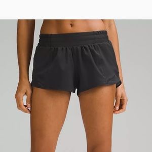 Lululemon Hotty Hot Shorts size 6